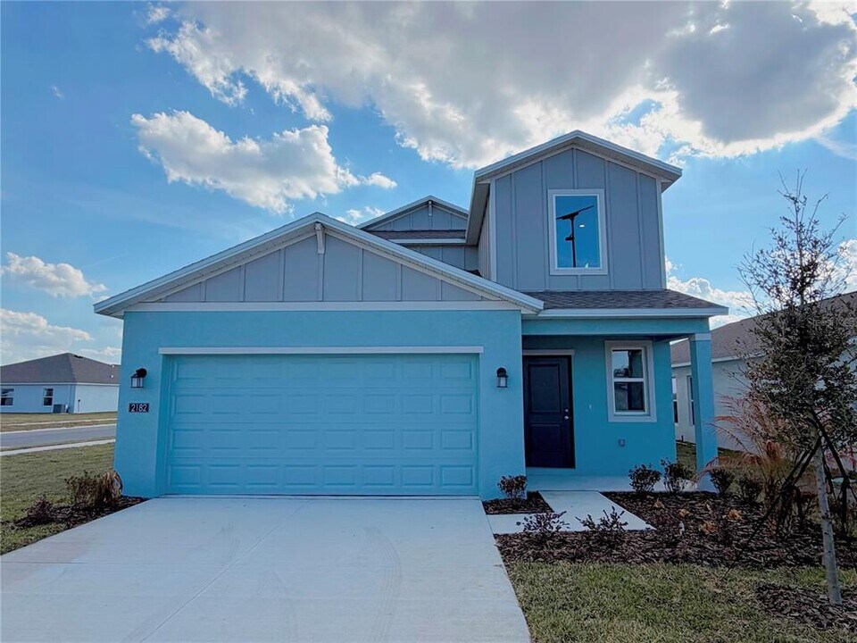 2181 Lasso Lp in Eagle Lake, FL - Building Photo