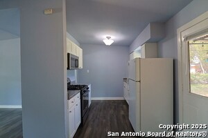 111 Grasmere Ct in San Antonio, TX - Building Photo - Building Photo
