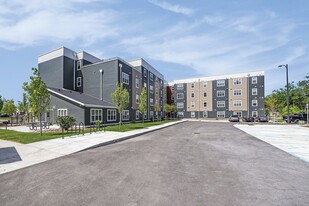 Annika Place in Traverse City, MI - Building Photo