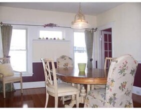 24 Cushing St in Medford, MA - Building Photo - Building Photo