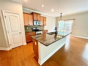 148 Pine Hawk Dr in Spring Lake, NC - Building Photo - Building Photo