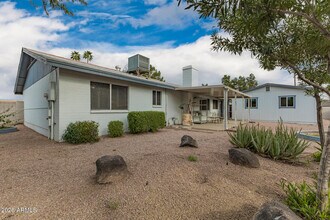 3541 E Dahlia Dr in Phoenix, AZ - Building Photo - Building Photo