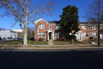 1900 M St NE in Washington, DC - Building Photo - Building Photo