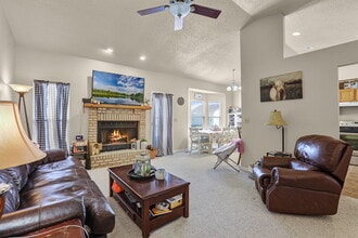 753 Forest Green Dr in O'Fallon, IL - Building Photo - Building Photo