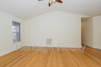 880 Glenfield Dr in Lenoir City, TN - Building Photo - Building Photo