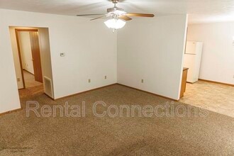 500 E College St in Energy, IL - Building Photo - Building Photo