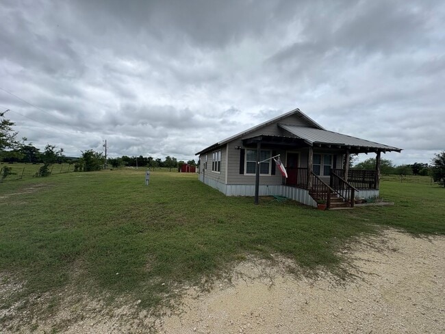 9615 Farm-To-Market 200 in Cleburne, TX - Building Photo - Building Photo