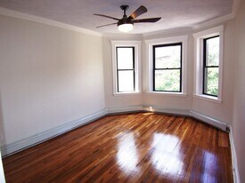 61 Park Dr in Boston, MA - Building Photo