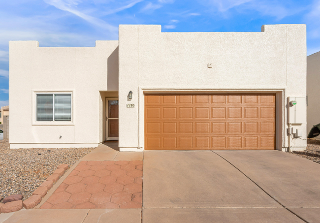 property at 1195 Desert Oak Pl