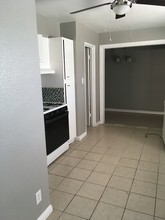 2240 Daley St in North Las Vegas, NV - Building Photo - Interior Photo