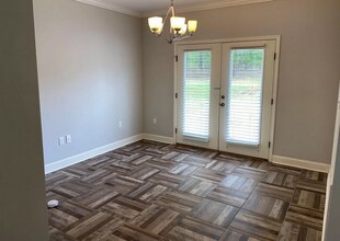 402 Shady Pk Cv in Oxford, MS - Building Photo - Building Photo