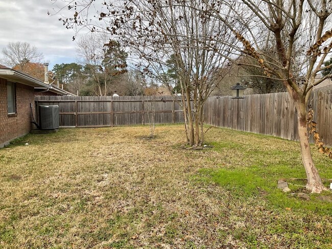 2311 Pine Cone Dr in Humble, TX - Building Photo - Building Photo