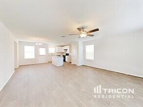 3423 Stoney Bayou in San Antonio, TX - Building Photo - Building Photo