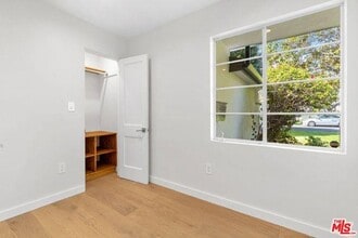 3444 S Bentley Ave in Los Angeles, CA - Building Photo - Building Photo