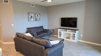 14281 Heritage Landing Blvd in Punta Gorda, FL - Building Photo - Building Photo