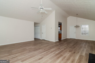 37 Knights Ct in Dallas, GA - Building Photo - Building Photo
