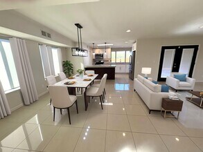 4251 E Aquarius Dr in Tucson, AZ - Building Photo - Building Photo