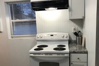 407 E 13th St in Sioux Falls, SD - Building Photo - Building Photo