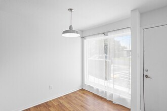 1408 Hughes St in Houston, TX - Building Photo - Building Photo