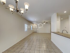 9257 W Sheridan St in Phoenix, AZ - Building Photo - Building Photo
