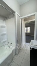 3430 Maple St in Toledo, OH - Building Photo - Building Photo