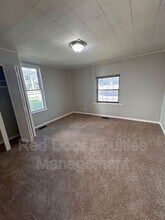 1400 Cedar Hill Rd in Lancaster, OH - Building Photo - Building Photo