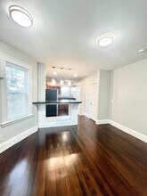 22 Rowell St, Unit 2 in Boston, MA - Building Photo - Building Photo