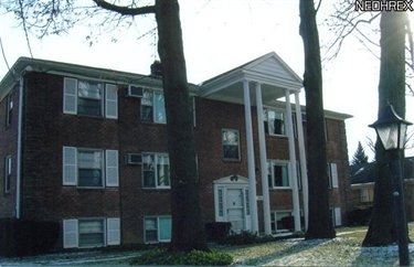 5025 Forest Park Pl in Youngstown, OH - Foto de edificio