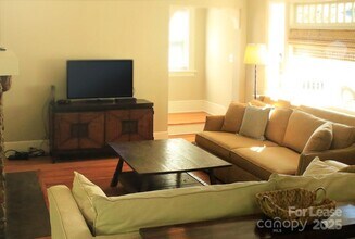 10 Coleman Ave in Asheville, NC - Building Photo - Building Photo