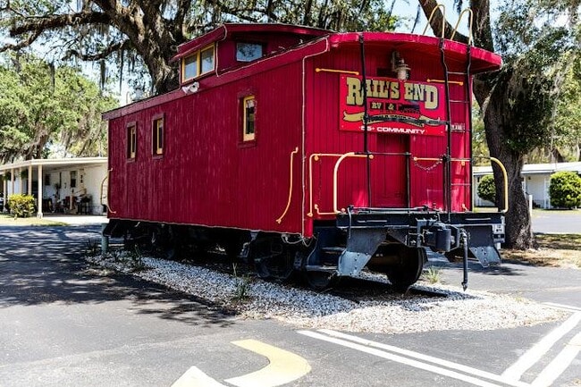 7250 FL-44 in Wildwood, FL - Building Photo - Building Photo