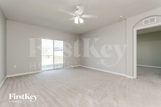 6151 Forest Ridge Way in Winter Haven, FL - Building Photo - Building Photo