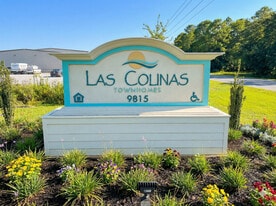 Las Colinas Townhomes in Foley, AL - Building Photo