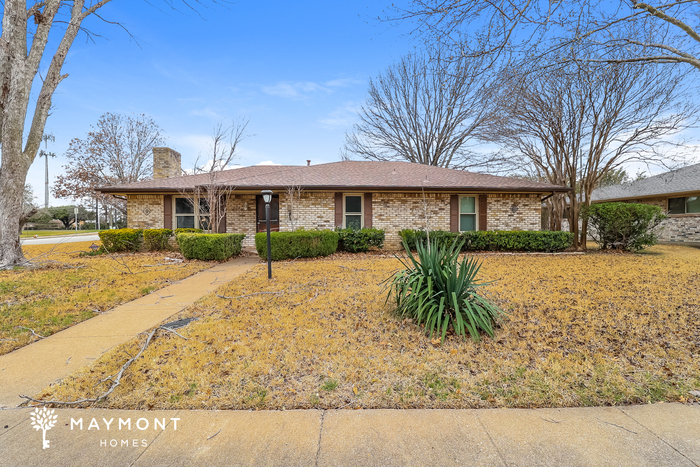 1201 Holt Ave in Desoto, TX - Building Photo