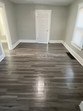 7014 Edison Ave in St. Louis, MO - Building Photo - Building Photo