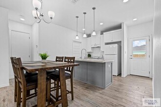 422 Arroyo Ln in La Feria, TX - Building Photo - Building Photo