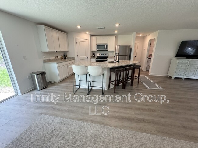 11279 Kodiak Wren Rd in Brooksville, FL - Building Photo - Building Photo