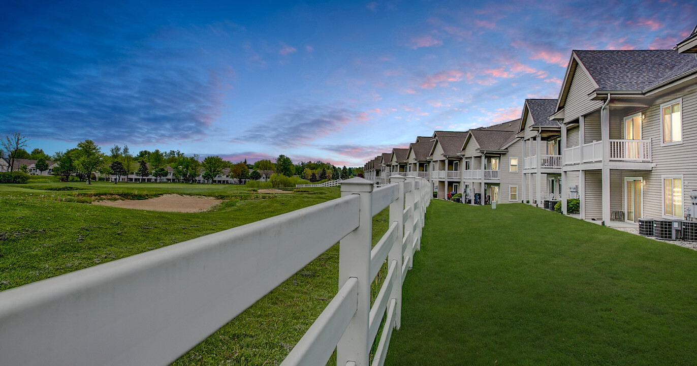 Eagle's Nest Apartments Photo