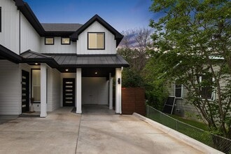 4602 Mt Vernon Dr in Austin, TX - Building Photo - Building Photo