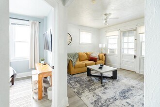 2240 Murray Hill Rd in Cleveland, OH - Building Photo - Building Photo