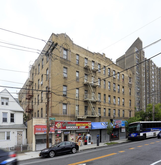 3025 Middletown Ave in Bronx, NY - Building Photo - Building Photo