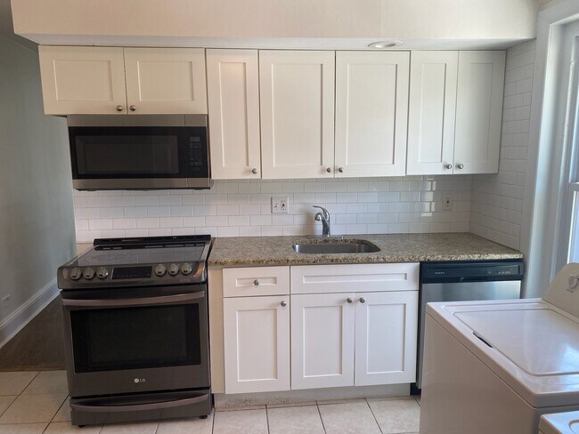 200 E Hector St, Unit A