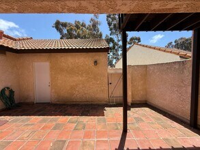 2066 Avenue of the Trees in Carlsbad, CA - Building Photo - Building Photo