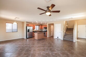 14318 S Camino Vallado in Sahuarita, AZ - Foto de edificio - Building Photo