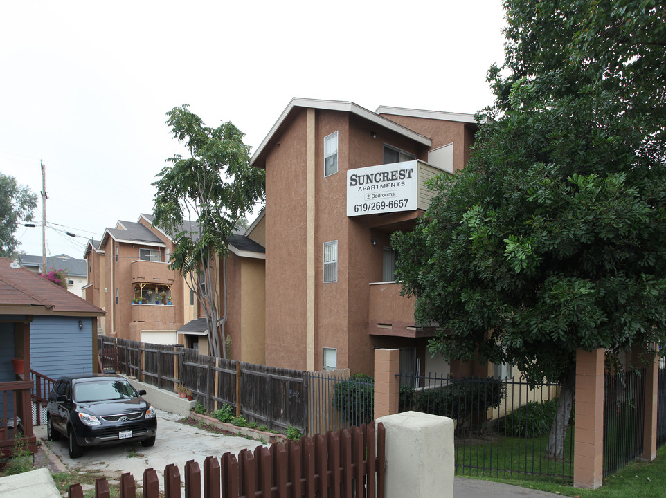 Suncrest Apartments in San Diego, CA - Building Photo