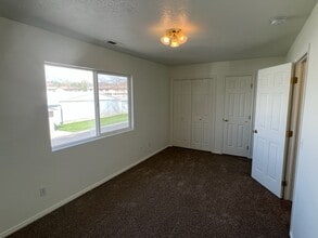 1836 W 950 N in Saint George, UT - Building Photo - Building Photo