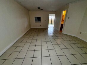 6246 S Bend Square in Orlando, FL - Building Photo - Building Photo