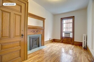 104 W 80th St in New York, NY - Foto de edificio - Building Photo