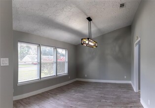 3722 Quiet Pl Dr in Houston, TX - Building Photo - Building Photo