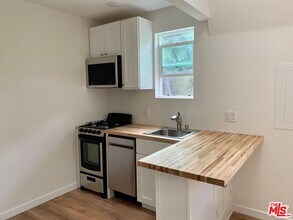 632 N Topanga Canyon Blvd in Topanga, CA - Building Photo - Building Photo