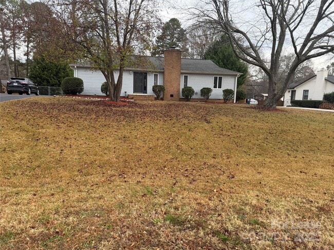 property at 609 Catawba Cir N